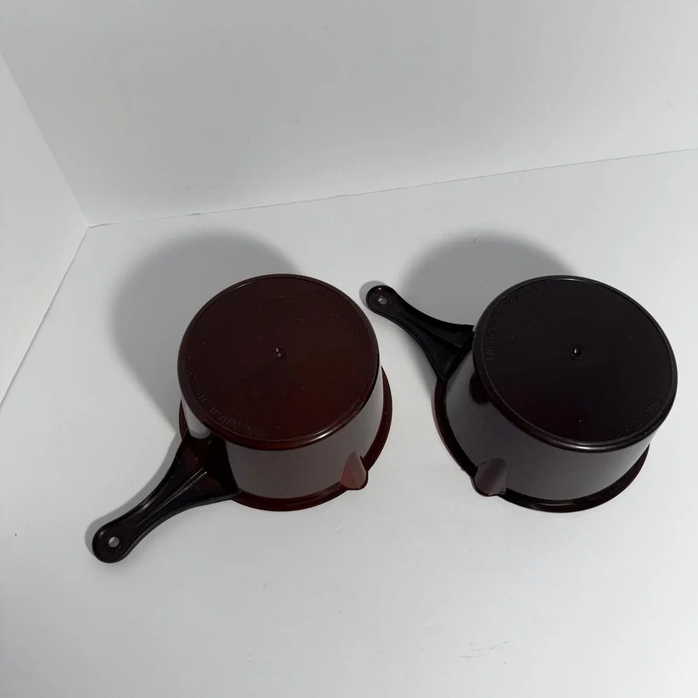 Vintage Amberware Microwave 4 Cups Set 2pc Brown Plastic Pour Spout
